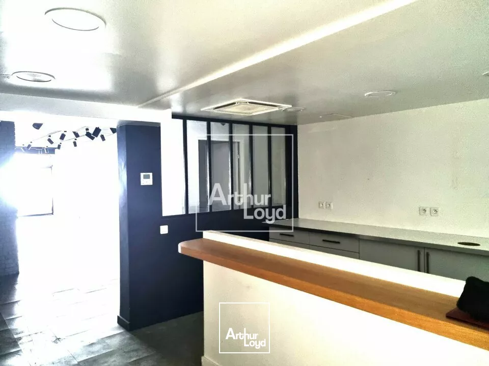 Beau local entièrement refait à neuf !