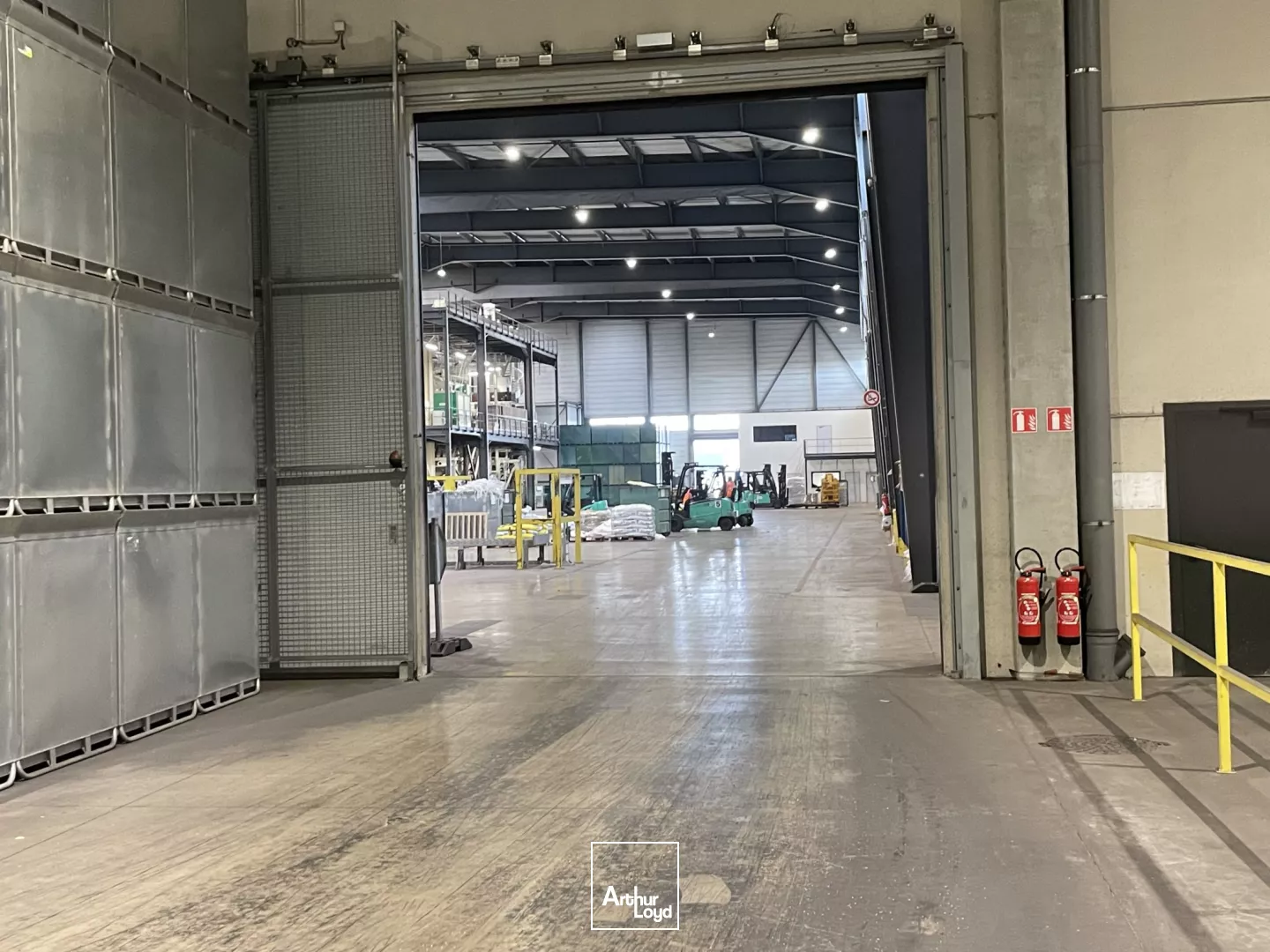 Ténement exceptionnel 22 698 m² sur terrain de plus de 10 HA