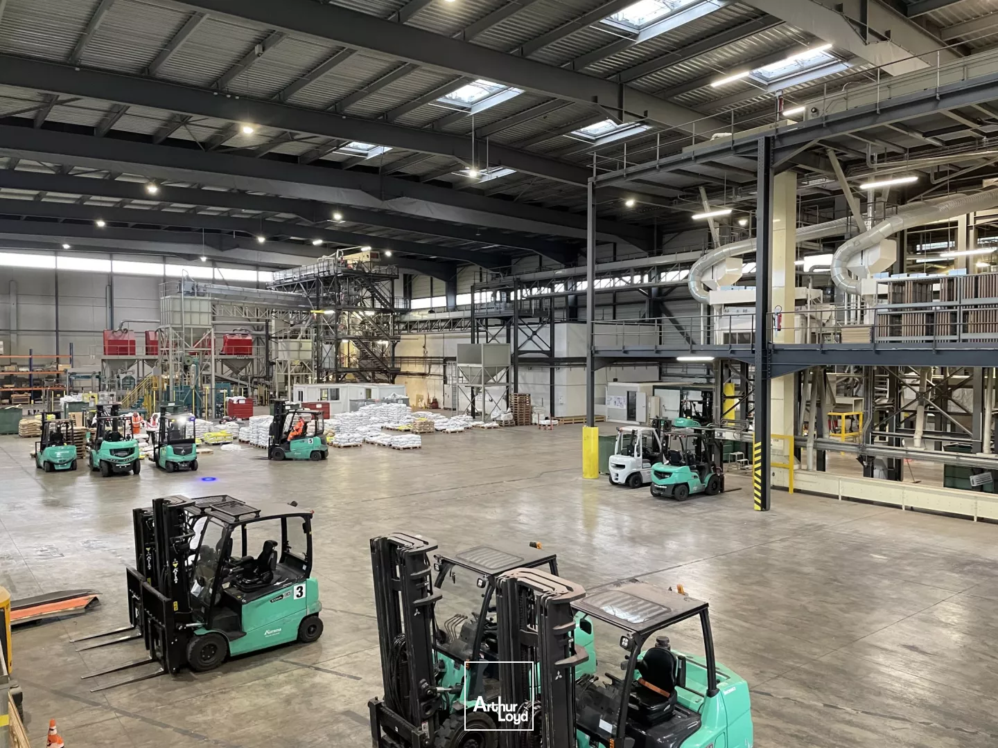 Ténement exceptionnel 22 698 m² sur terrain de plus de 10 HA