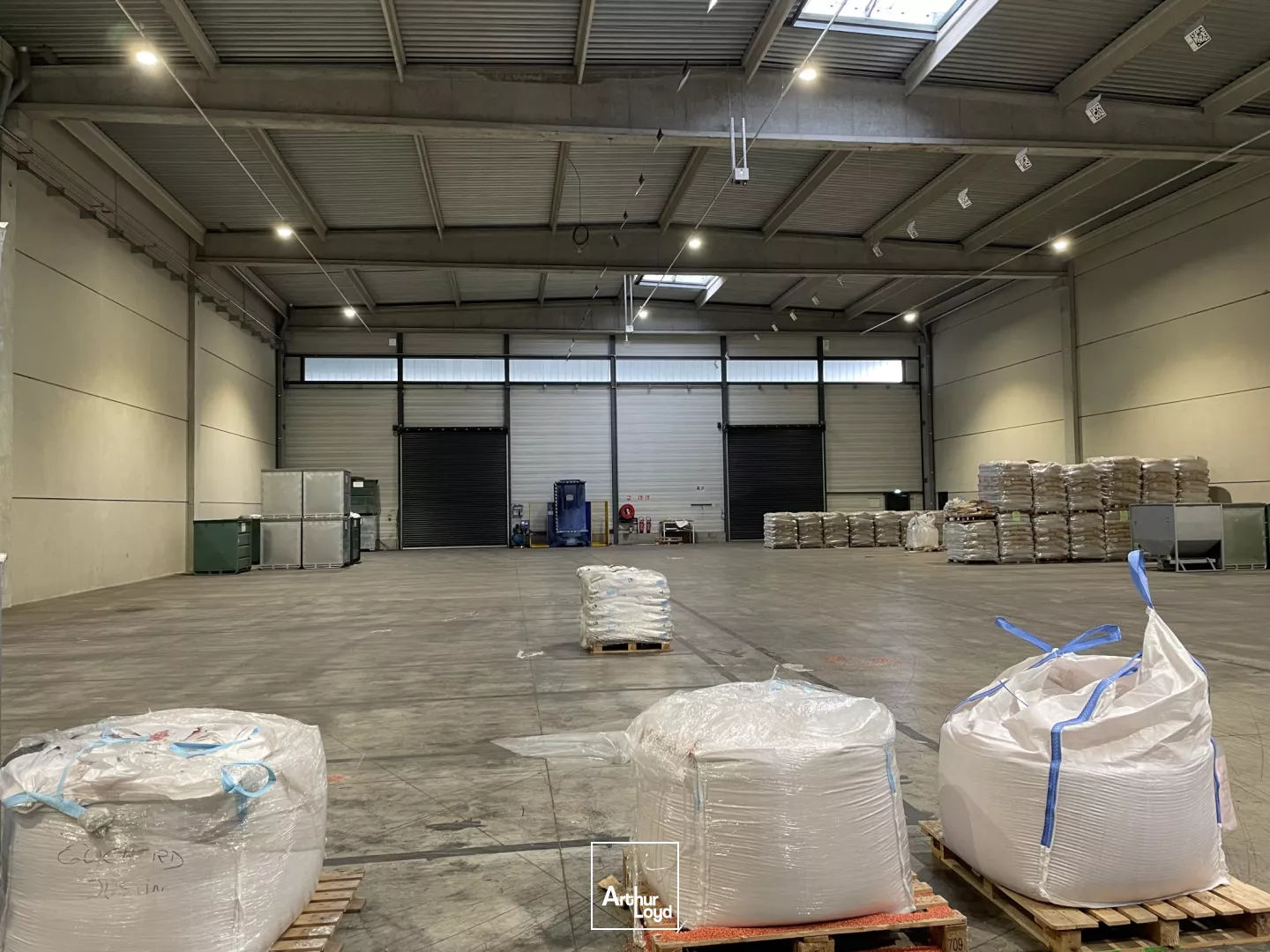 Ténement exceptionnel 22 698 m² sur terrain de plus de 10 HA