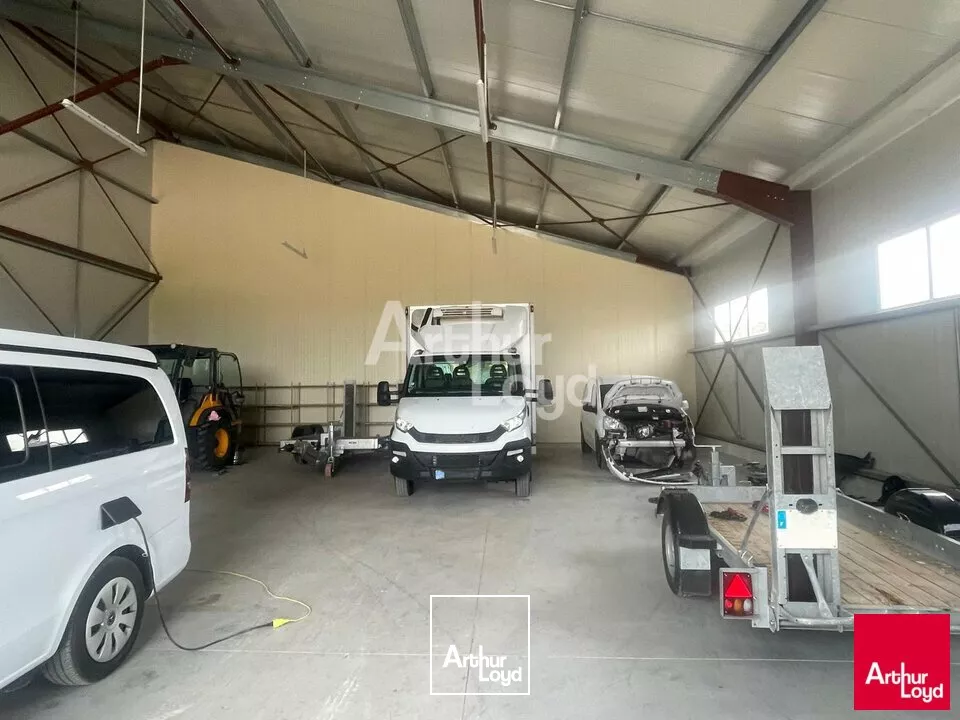 VILLIERS SUR LOIR - SOUS-LOCATION LOCAL D'ACTIVITÉ DE 295 M²