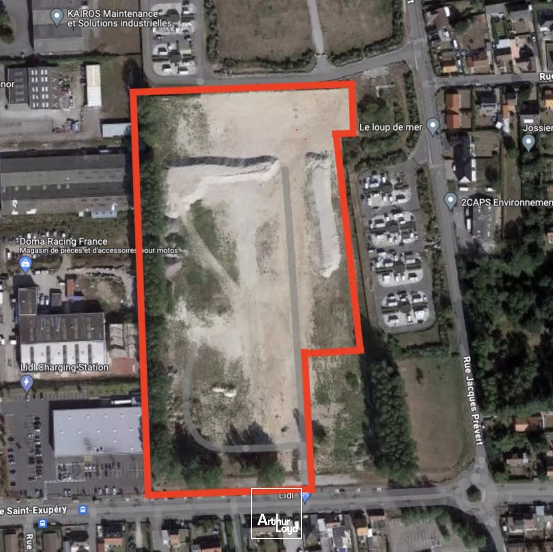 À VENDRE - FONCIER EXCEPTIONNEL SUR CALAIS À PROXIMITÉ DES ZONES INDUSTRIELLES MARCEL DORET ET TRANSMARCK 