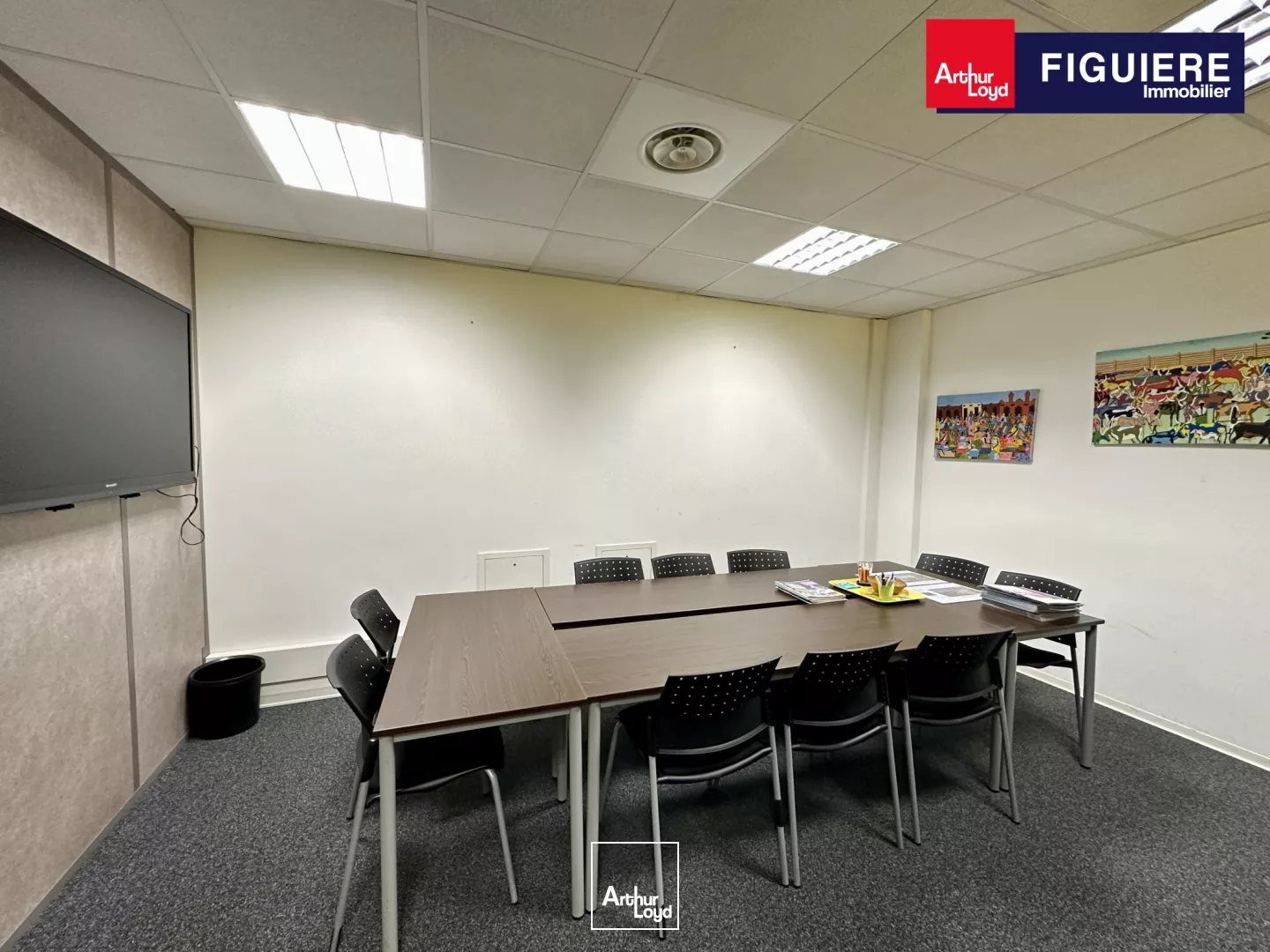 PETITE SURFACE DE BUREAUX À LOUER SUR LE PÔLE D'ACTIVITÉ