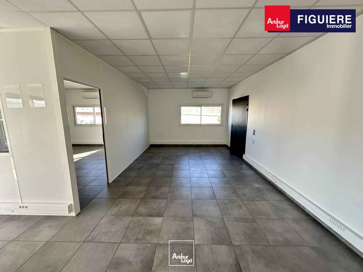 BUREAUX À LOUER À MEYREUIL EN BORDURE DE D6