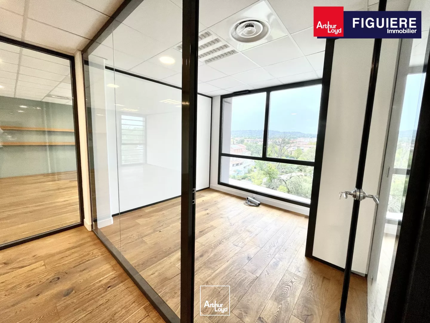 EXCLUSIVITÉ - Location bureaux avec vue exceptionnelle