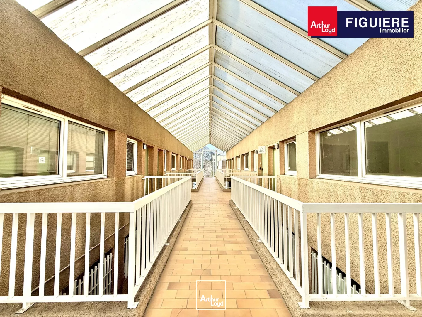 LOCATION BUREAUX PROCHE AEROPORT