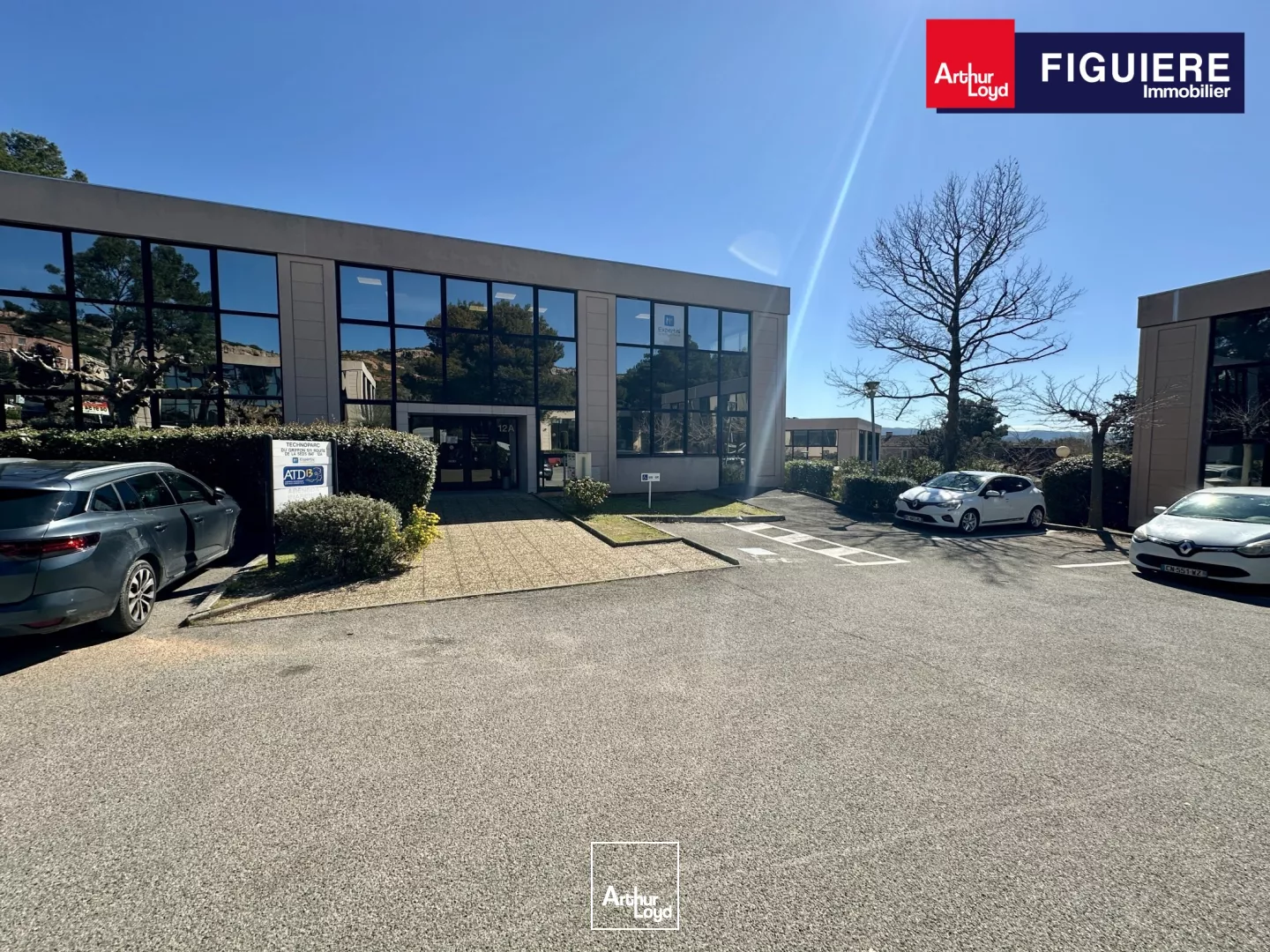 BUREAUX À LOUER AVEC VUE DÉGAGÉE À VITROLLES