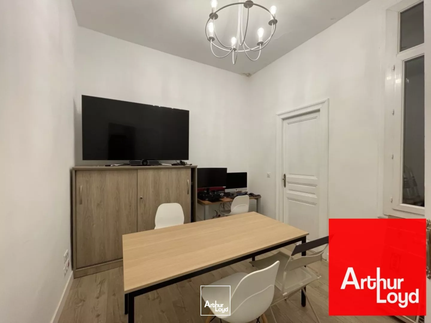 BUREAUX A LOUER 130 M2 - MONTPELLIER CENTRE-VILLE GARE ST ROCH