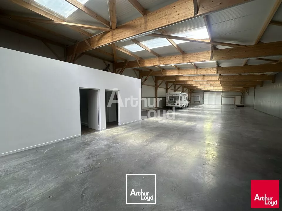 LOCAL D'ACTIVITE NEUF - A 5MIN DE RENNES