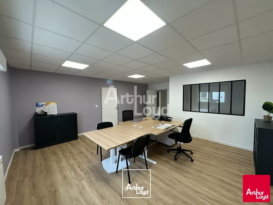 LIFFRE - LOCAL D'ACTIVITE NEUF A LOUER - 300 M²