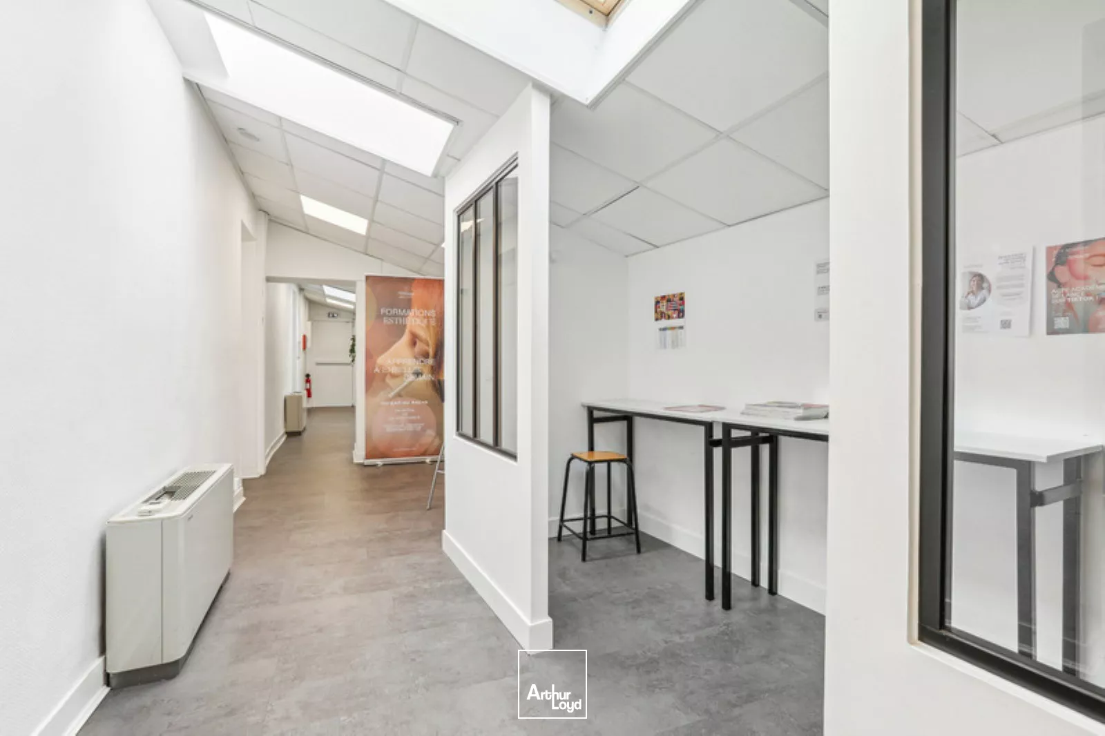 A louer - Bureaux de 441 m² divisibles - Bordeaux Quinconces