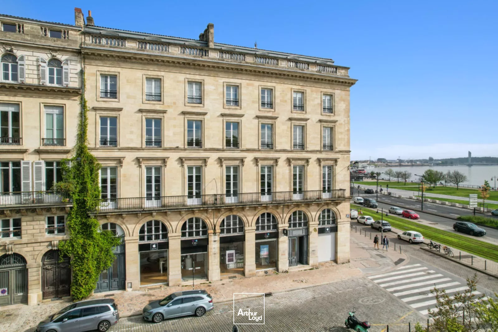 A louer - Bureaux de 441 m² divisibles - Bordeaux Quinconces