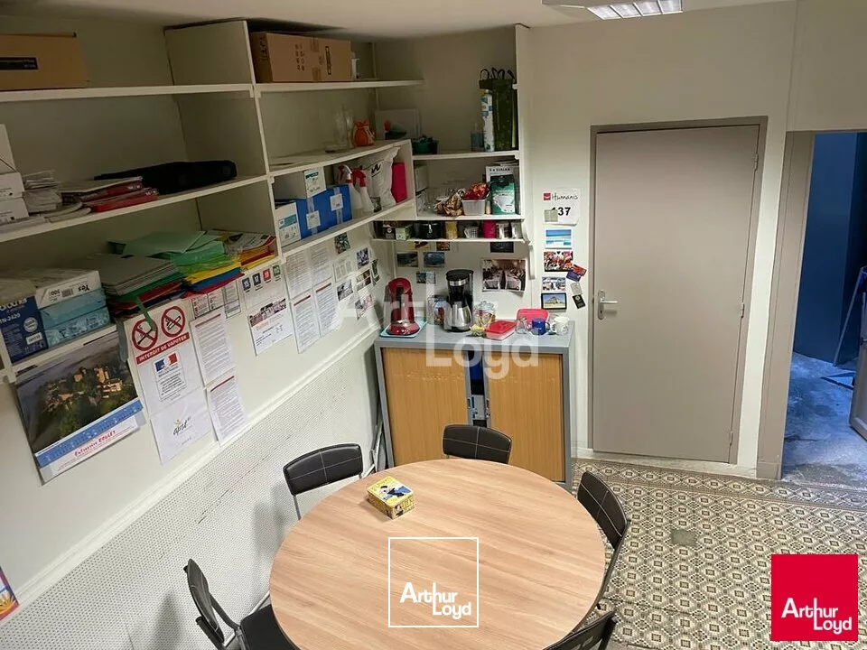 BLOIS - VENTE LOCAL COMMERCIAL 133,98 M² - HYPERCENTRE