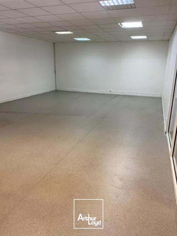 Bureaux Baie Mahault 55 m2