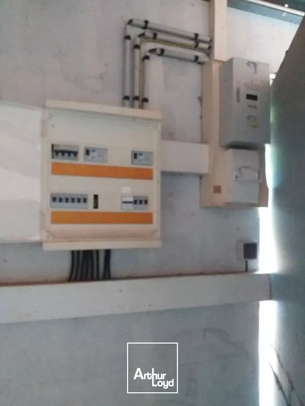 A VENDRE Local commercial Sainte Marie 72 m2