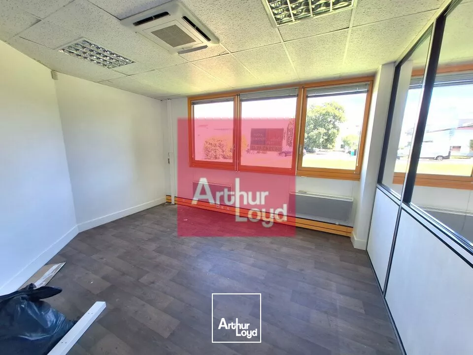 CLERMONT-FERRAND LA PARDIEU BUREAUX A LOUER 82 M²