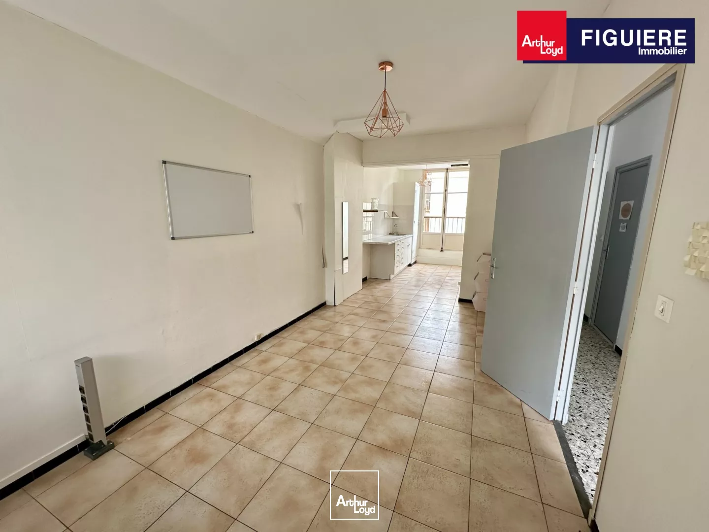 BUREAUX POUR PROFESSIONNELS DE SANTÉ À LOUER AIX EN PROVENCE