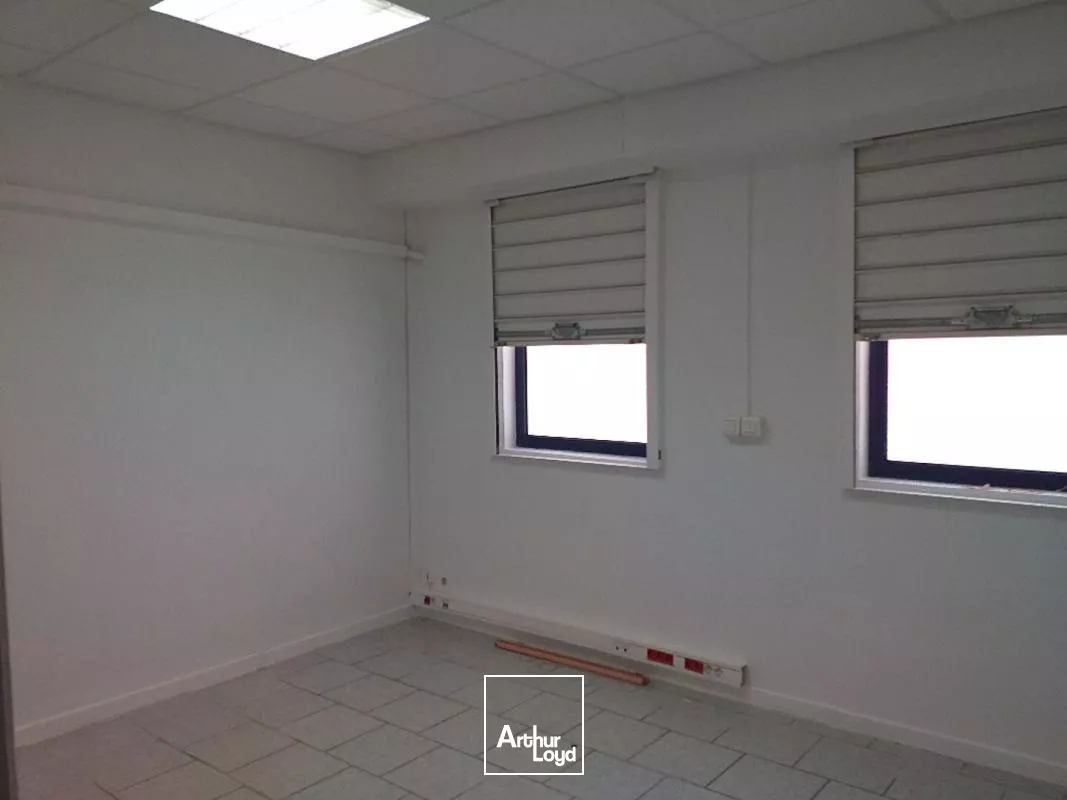 A VENDRE FORT-DE-FRANCE Local commercial 70 m2