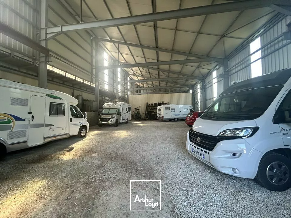 Secteur St Léger sur Dheune- Local d'activité 750 m²