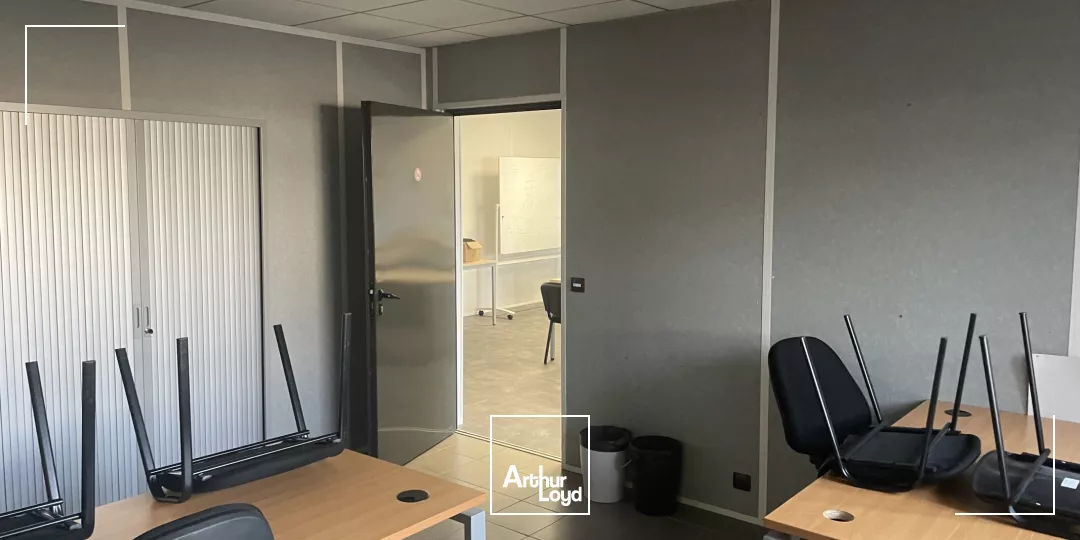 A LOUER BUREAUX 177 M2 BEAUVAIS - ZA LES CHAMPS DOLENT