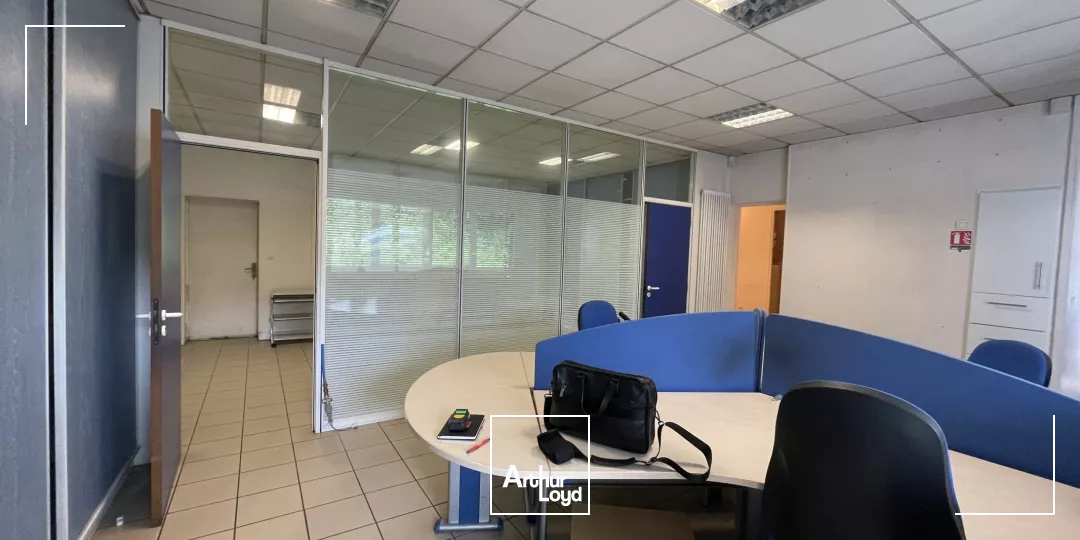 Locaux commerciaux à louer à ROUEN 76000