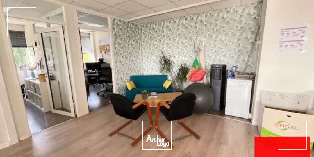 BUREAUX A LOUER 180 M² - GOLF DE MASSANES BAILLARGUES