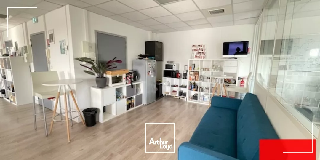 BUREAUX A LOUER 180 M² - GOLF DE MASSANES BAILLARGUES