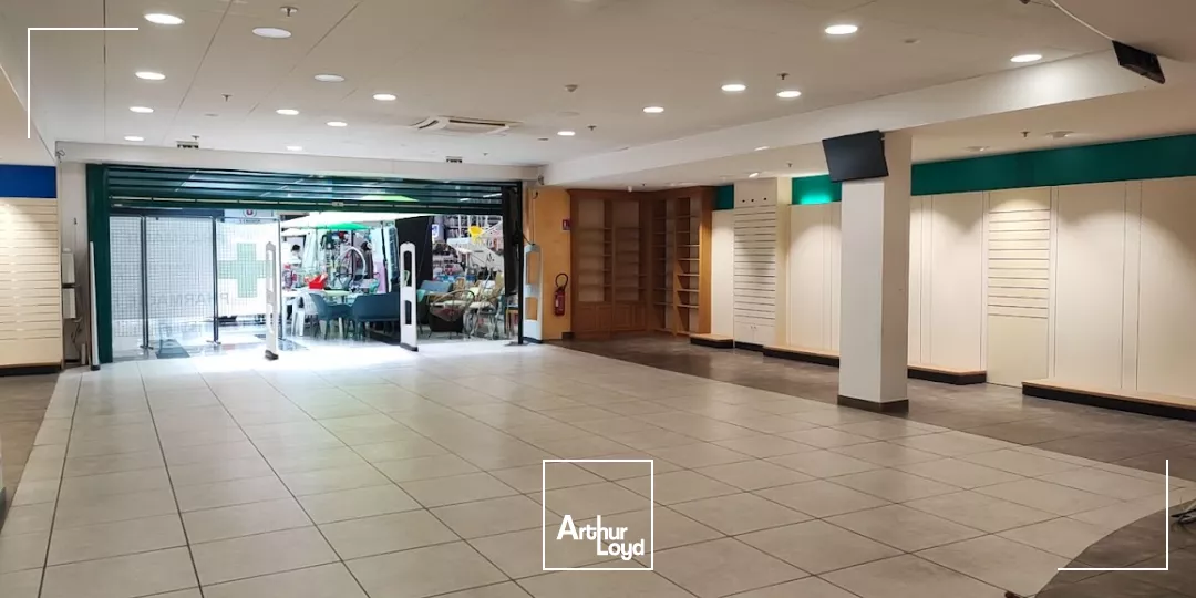 LIMOGES CORGNAC 300 m² A louer