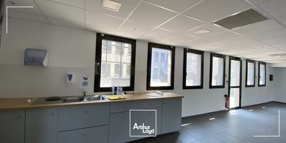 bureaux a louer divisibles à Sassenage 