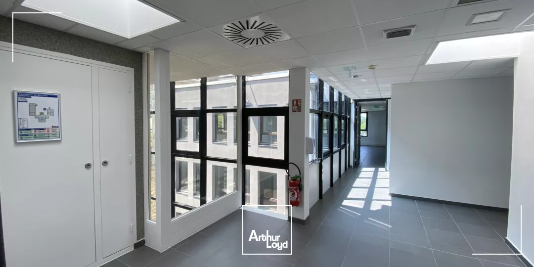 bureaux a louer divisibles à Sassenage 