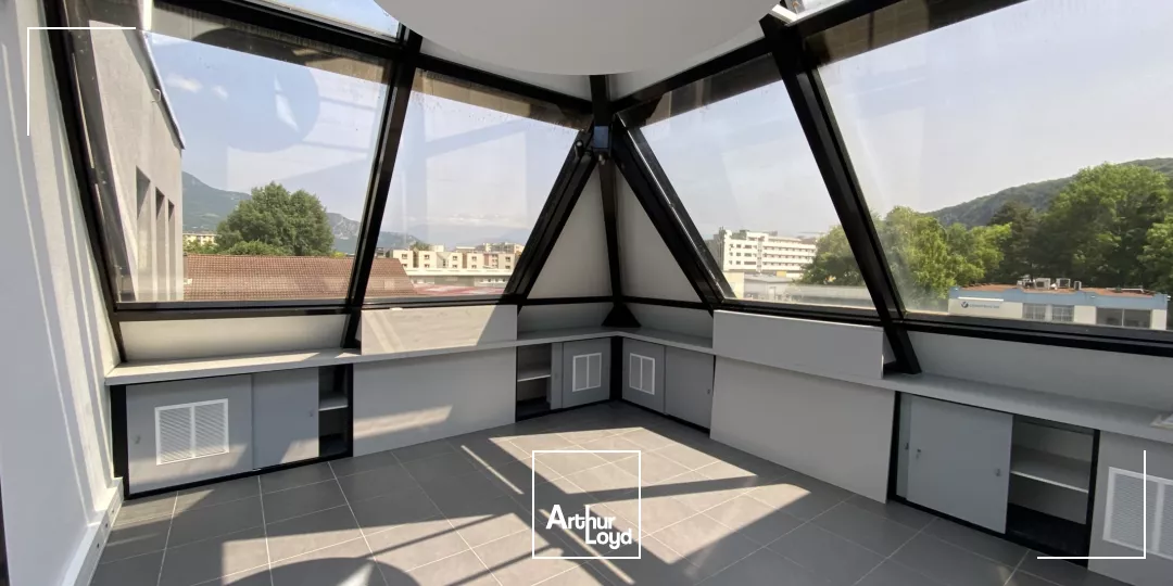 bureaux a louer divisibles à Sassenage 