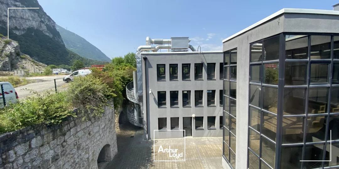 bureaux a louer divisibles à Sassenage 