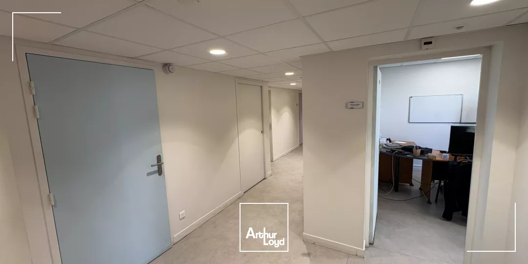 Bureaux à louer Chalette sur Loing 212 m2 