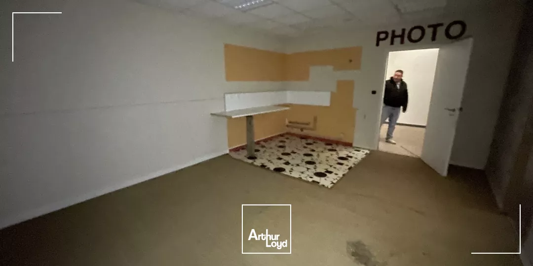 A LOUER - IDEAL ARTISAN 