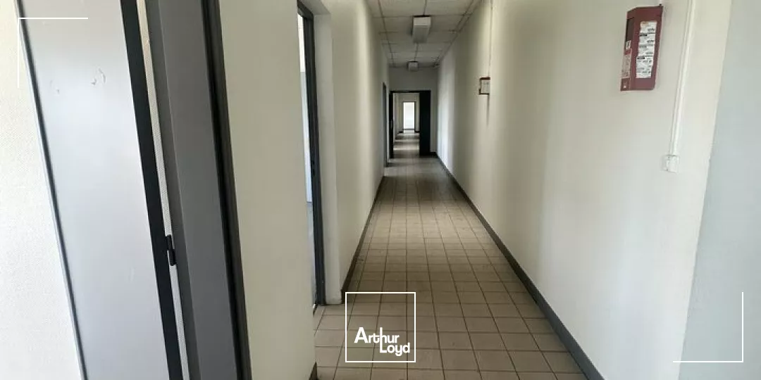 A LOUER / LOCAL D'ACTIVITES 1288m²