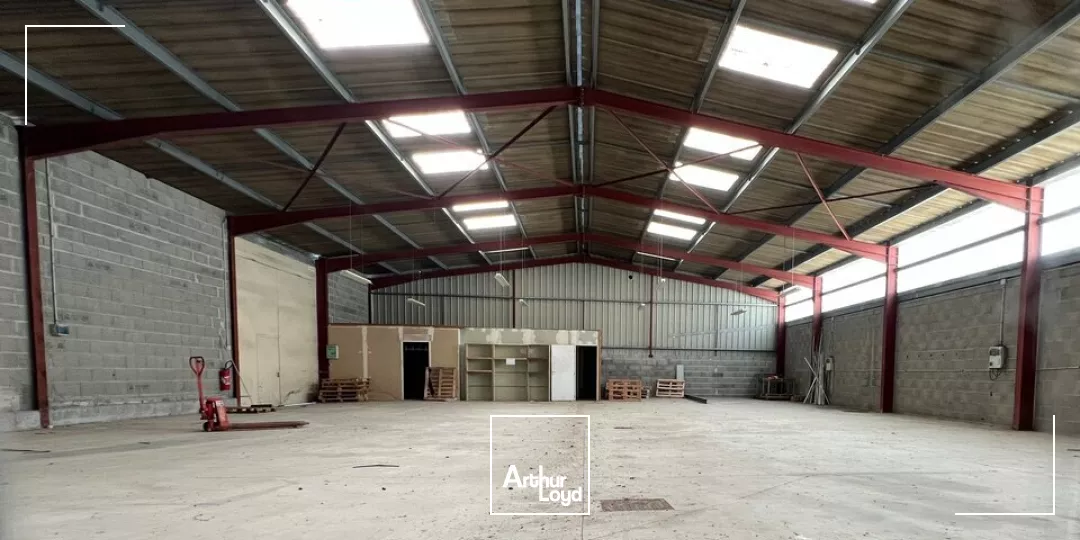 Ensemble bureaux et entrepôt à vendre - agglomération nord d'ANGOULEME