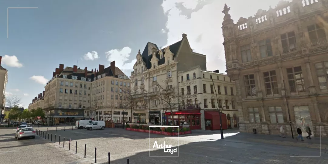 Local commercial 466 m² sur emplacement n°1, angle Place d'Armes Valenciennes
