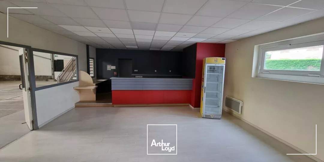 LOCAL D'ACTIVITÉ À LOUER  BESSINES / NIORT DE 837M2