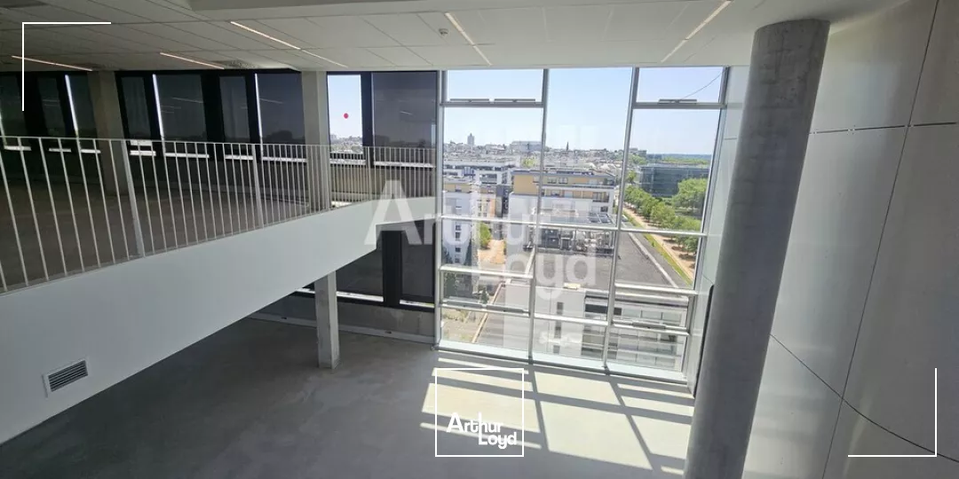 Angers Saint Serge, unique : plateau de bureaux en duplex de 1 003,41 m²
