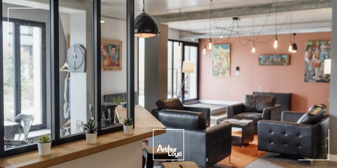 BUREAUX RÉCENT À VENDRE OU À LOUER-197 M²-QUARTIER SAINT FÉLIX