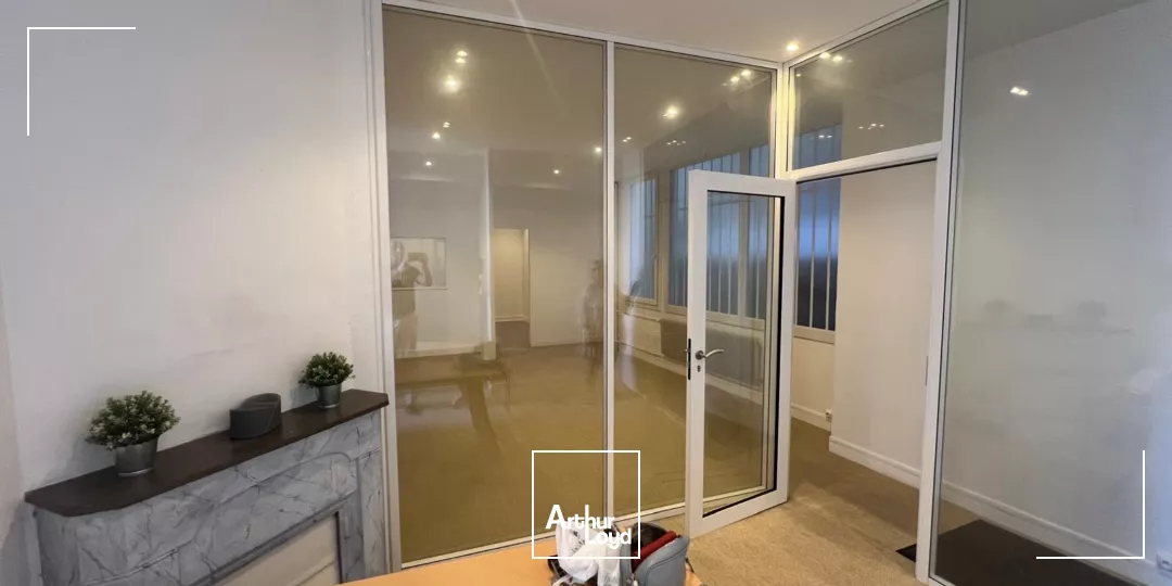 Locaux commerciaux à louer à BOULOGNE BILLANCOURT 92100