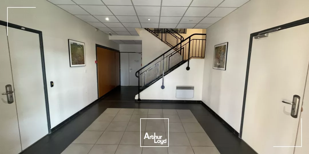 A LOUER BUREAUX 63 M2 COMPIEGNE - ZAC DE MERCIÈRES