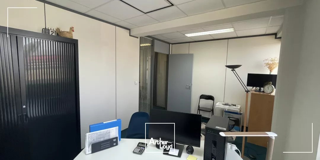 A LOUER BUREAUX 63 M2 COMPIEGNE - ZAC DE MERCIÈRES