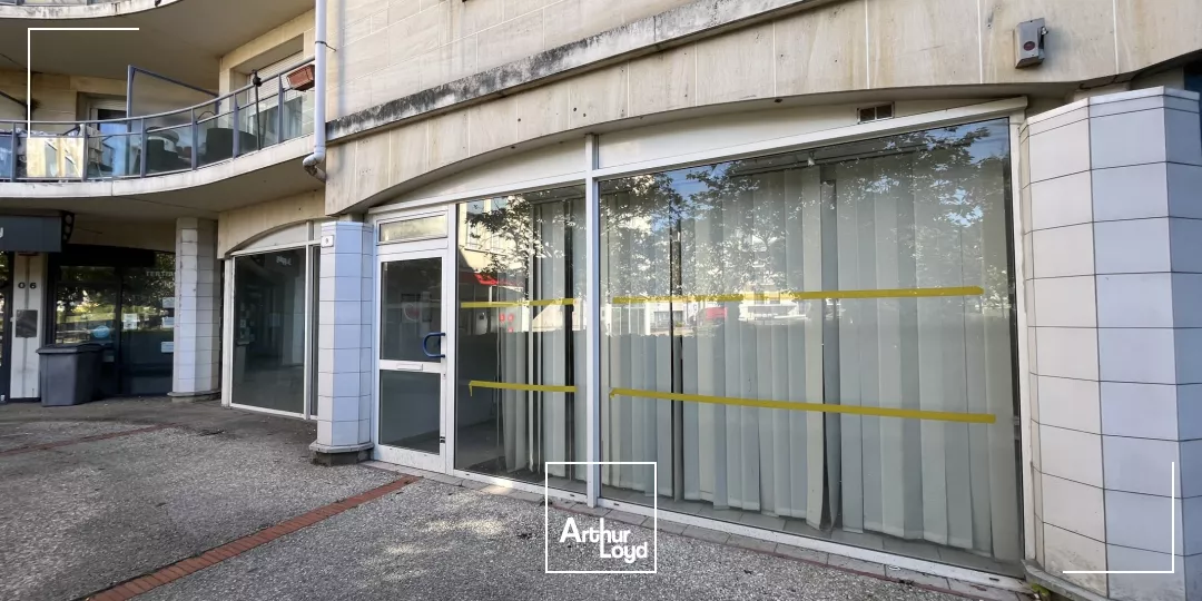 A LOUER BUREAUX 96 M2 