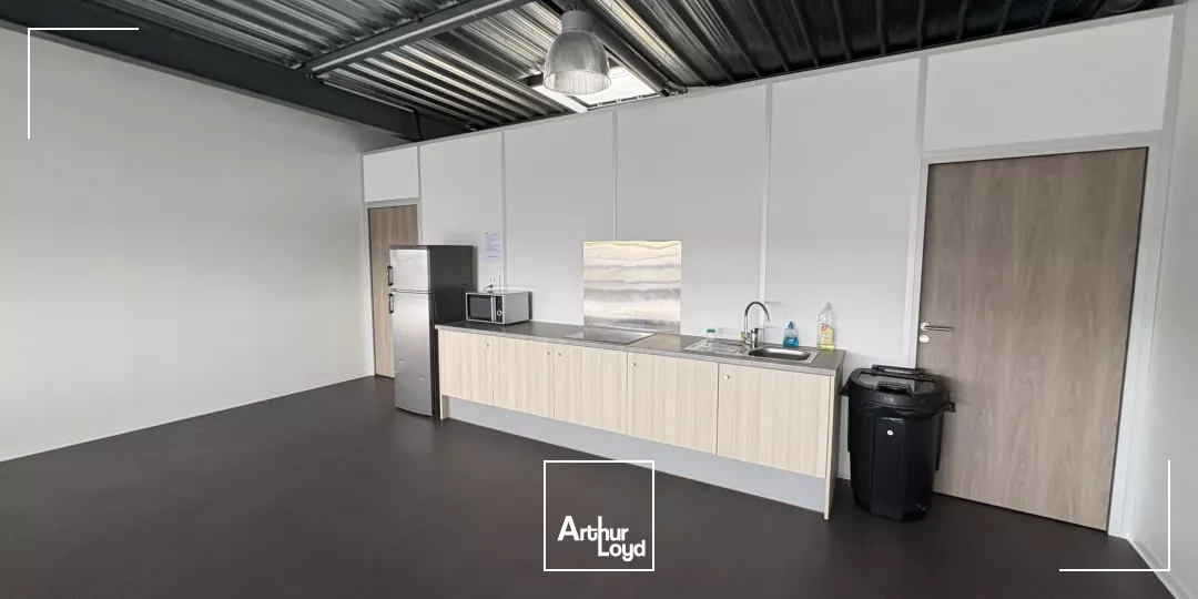 Bureaux à louer Orléans zone des Montées 148 m2