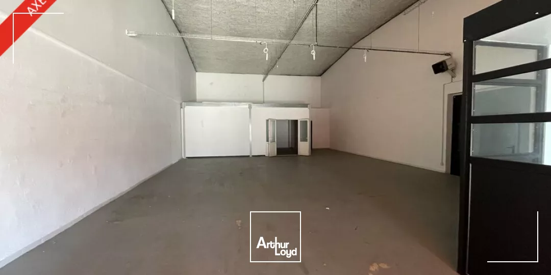Local d'activité à louer - Idéal pour activité artisanale - Avignon ZI Fontcouverte