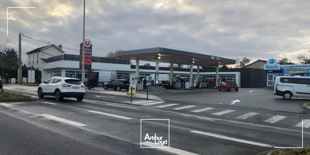 LOCAL COMMERCIAL A LOUER POITIERS SUD 70 m² 