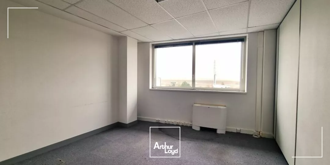 GRAND POITIERS FUTUROSCOPE - 130M² DE BUREAUX A VENDRE