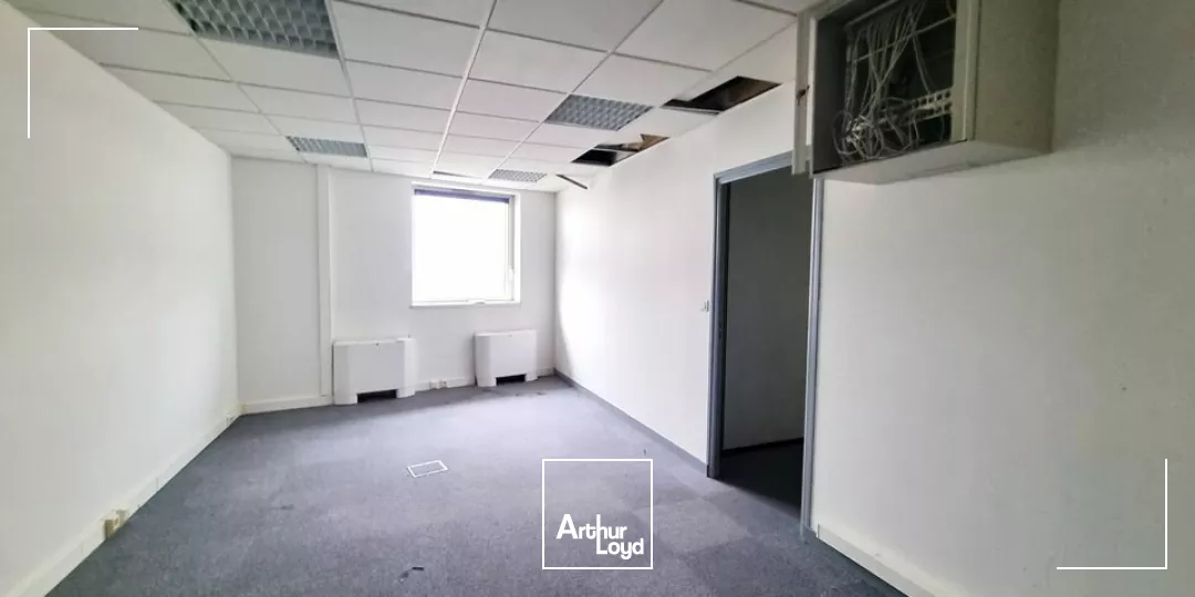 GRAND POITIERS FUTUROSCOPE - 130M² DE BUREAUX A VENDRE