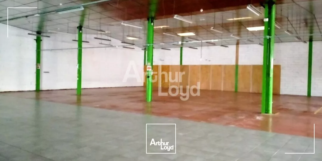 LOCAL DE STOCKAGE SECTEUR ZONE DU SANITAL CHATELLERAULT NORD (86)